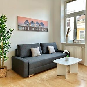 Appartement à 2 Chambres à Coucher