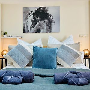 Appartement à 2 Chambres à Coucher