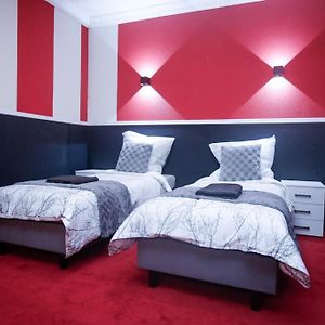 Appartement de Luxe à 4 Chambres à Coucher