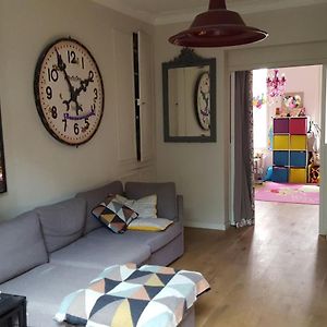 Appartement à 2 Chambres à Coucher