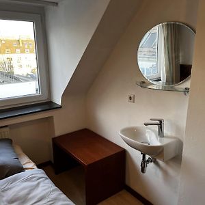 Suite à 2 Chambres à Coucher