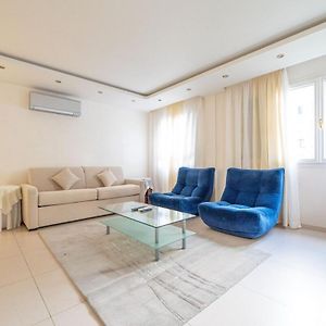 Appartement à 3 Chambres à Coucher