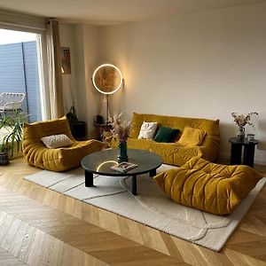 Appartement à 2 Chambres à Coucher