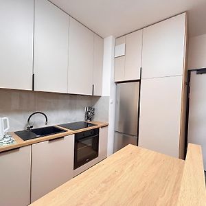 Studio Standarde Lit King-Size