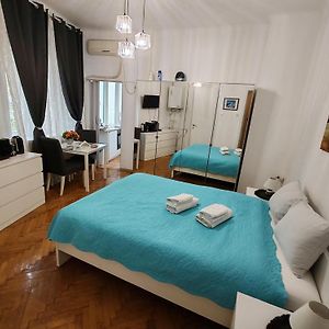 Studio Ultracentral Universitatea
