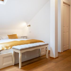 Chambre Standarde Lit King-Size