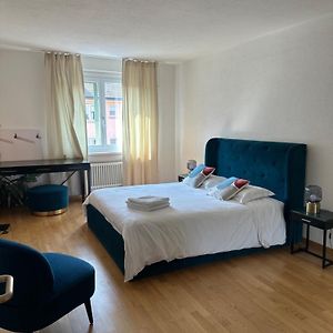 Appartement à 3 Chambres à Coucher