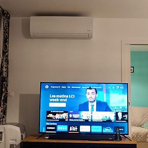 Appartement à 2 Chambres à Coucher