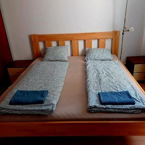 Appartement à 2 Chambres à Coucher
