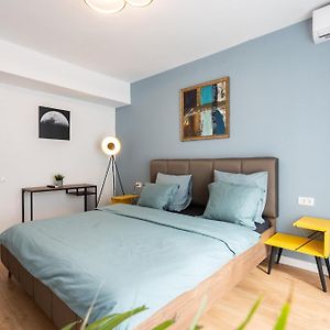 Appartement à 2 Chambres à Coucher