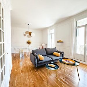 Appartement à 2 Chambres à Coucher