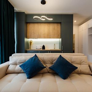 Central Suites
