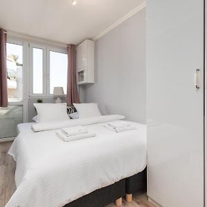 Appartement à 2 Chambres à Coucher