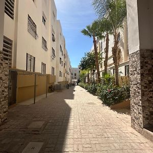 Appartement à 3 Chambres à Coucher