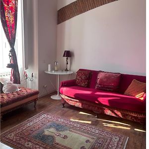 Wonderful Central Apartment In Porta Garibaldi,Moscova