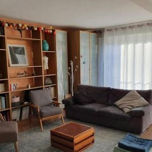 Appartement à 3 Chambres à Coucher