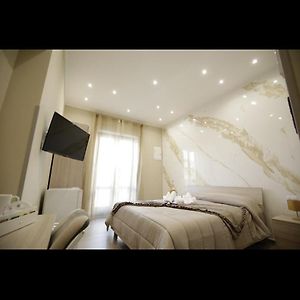 Private Bathroom King Room