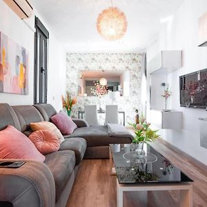 Appartement à 3 Chambres à Coucher