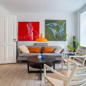 Appartement à 2 Chambres à Coucher
