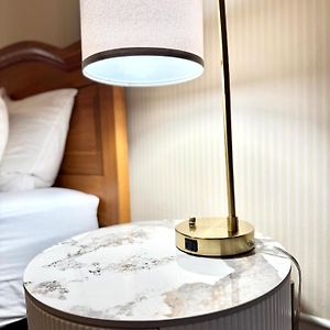 Chambre Standarde Lit Queen-Size