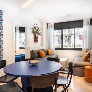 Appartement à 3 Chambres à Coucher