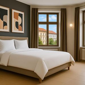 Bohemian Dreams Apartments And Suites By Dwellfort