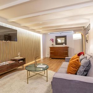 Daplace - Iris Apartment