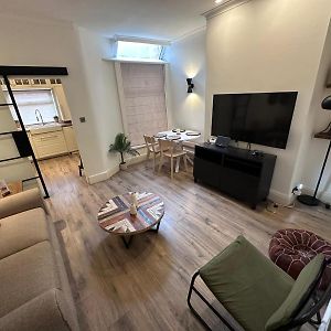Littleton Co-Living - Private Room Self-Cater