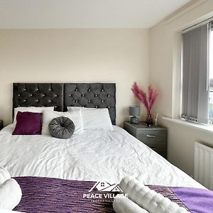Ashton Co-Living - Private Room Self-Cater