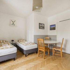 Appartement à 2 Chambres à Coucher
