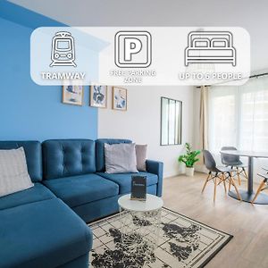 Appartement à 2 Chambres à Coucher