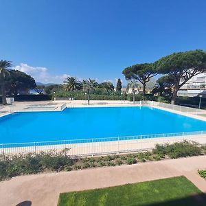 Tropcoq - Au Coeur De St-Tropez - Studio Cabine Pour 2 Personnes