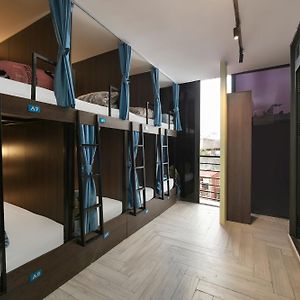 Hanoi Oldtown Nomad Hostel