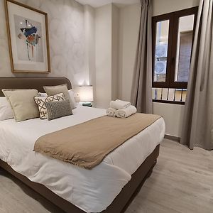 Suspiro 102 Cosmopolitan Loft