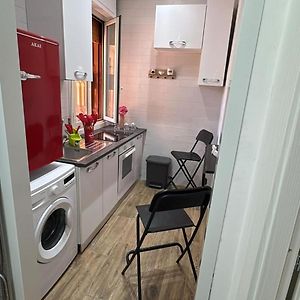 Appartement à 2 Chambres à Coucher