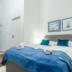 Chambre Budgétée Lit King-Size