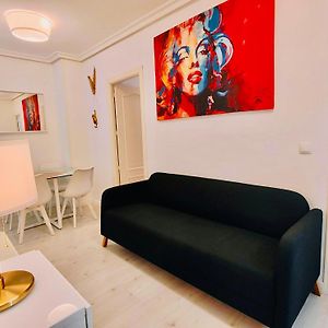 Appartement à 3 Chambres à Coucher