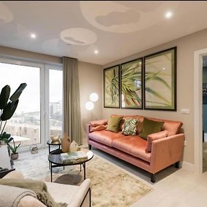 Appartement à 2 Chambres à Coucher
