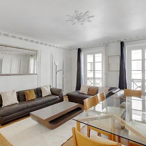 Appartement à 2 Chambres à Coucher