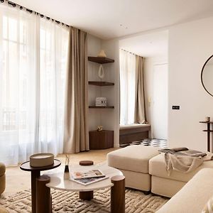 Appartement à 3 Chambres à Coucher