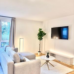 Appartement à 2 Chambres à Coucher