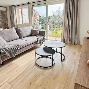 Appartement à 2 Chambres à Coucher