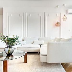 Appartement à 3 Chambres à Coucher