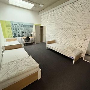 Dormitory Room Mixed