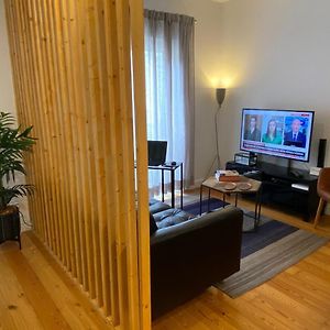 Appartement à 2 Chambres à Coucher