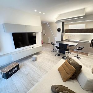 Appartement de Luxe à 2 Chambres à Coucher