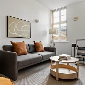 Appartement à 2 Chambres à Coucher