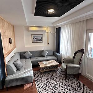 Golden Wood Suites