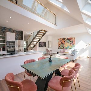 Appartement à 3 Chambres à Coucher