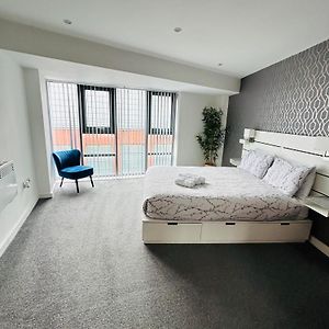 Appartement à 2 Chambres à Coucher